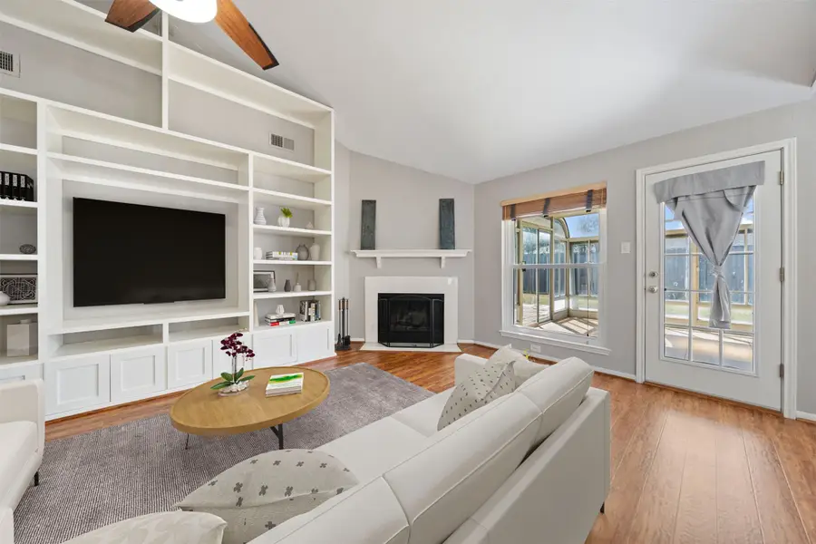 2302 Old Oak Lane, Kingwood, TX 77339 - Image #2