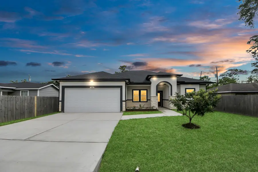 2448 Areba Street, Houston, TX 77091 - Image #2