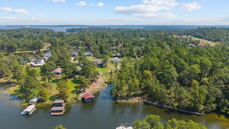 143 Whispering Pines, Burkeville, TX 75932 - Image #3