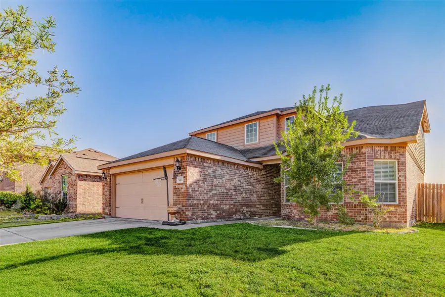 9411 Opal Gates Drive, Rosharon, TX 77583 - Image #3