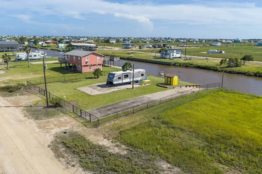 683 Hall Road, Sargent, TX 77414 - #3