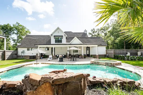 59 County Road 6324a, Dayton, TX 77535