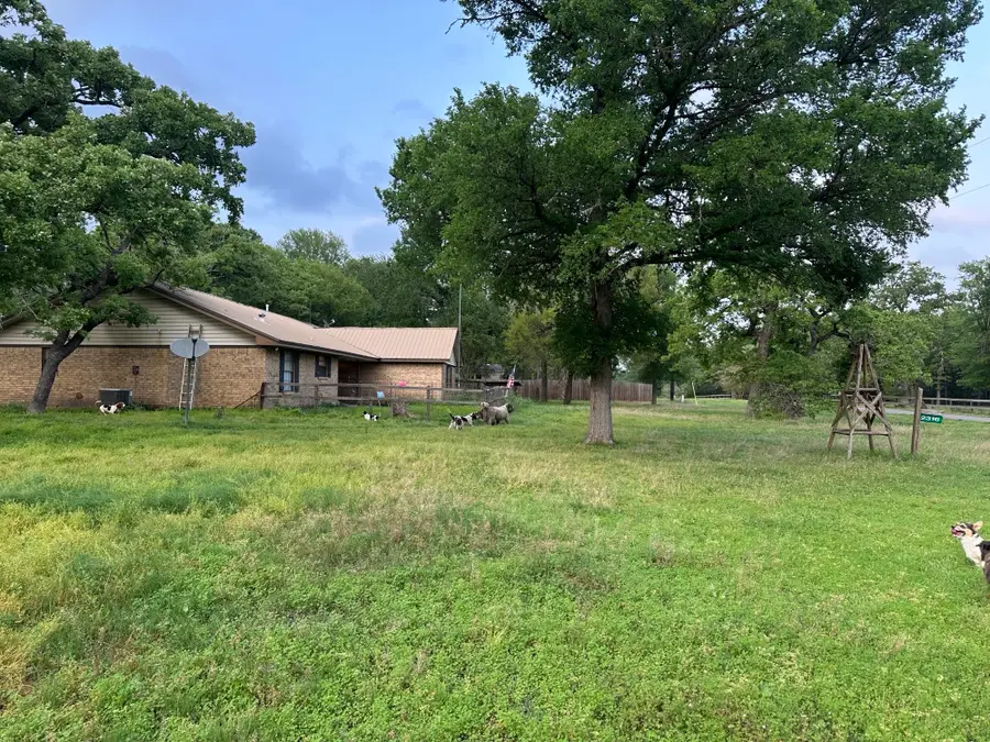 2316 Mallard Drive, Caldwell, TX 77836 - Image #2