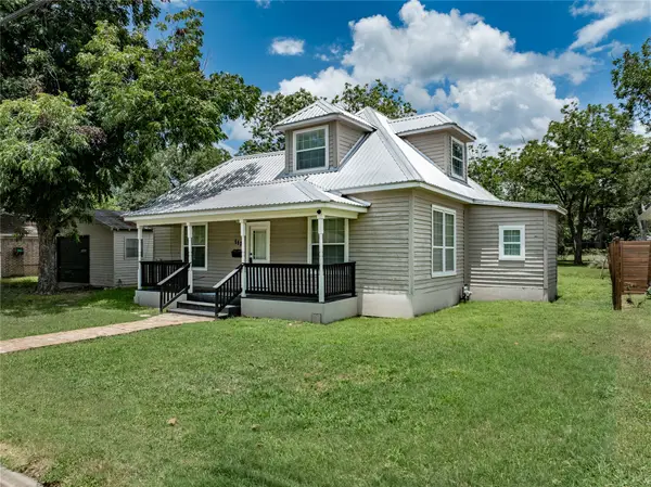 443 S Madison Street, La Grange, TX 78945