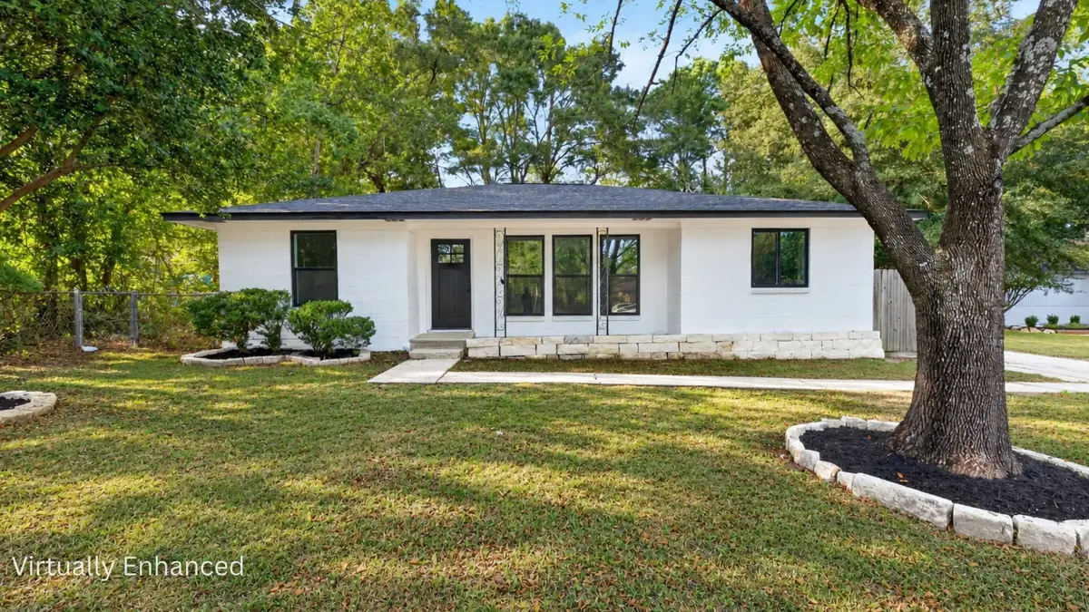 311 Crest Hill Drive, Conroe, TX 77301 - #1