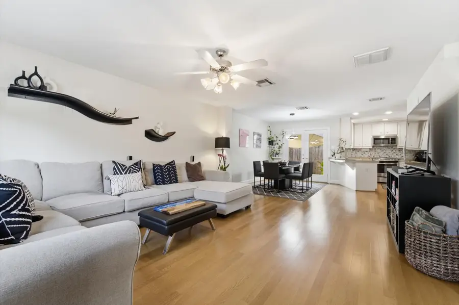 5951 South Loop E #42, Houston, TX 77033 - #2