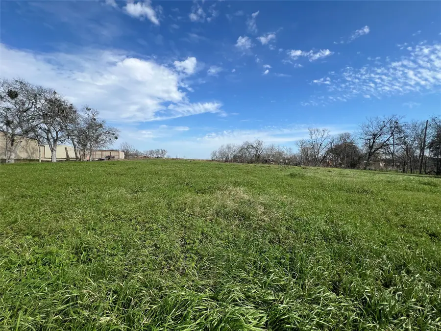 1101 S Mechanic Street, El Campo, TX 77437 - Image #3