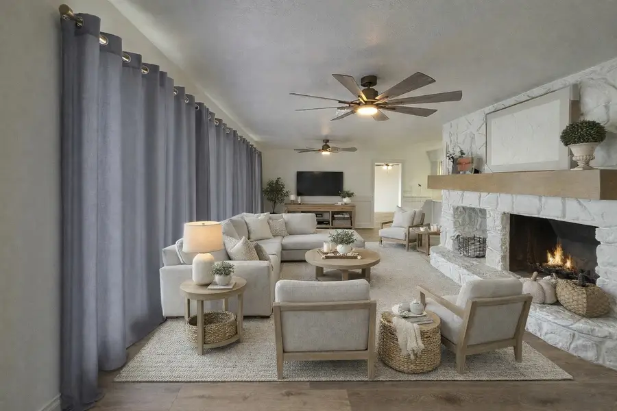 387 Indian Hill, Livingston, TX 77351 - #2