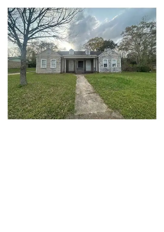 771 N Main Street N, Jasper, TX 75951