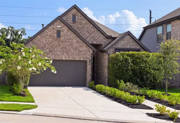 10722 Hidden Rock Drive, Missouri City, TX 77459