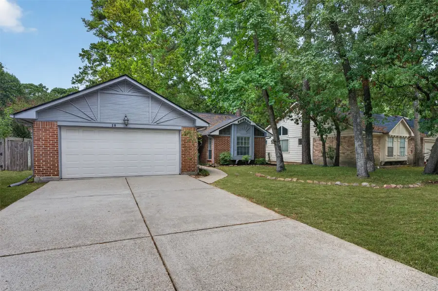 28 S Rain Forest Court, The Woodlands, TX 77380 - #2