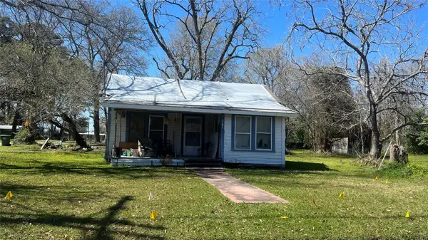 1101 N Blair Avenue, Cleveland, TX 77327