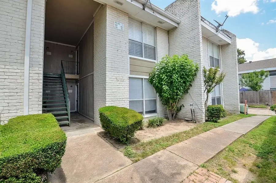 1950 Spenwick Drive #302, Houston, TX 77055 - #2