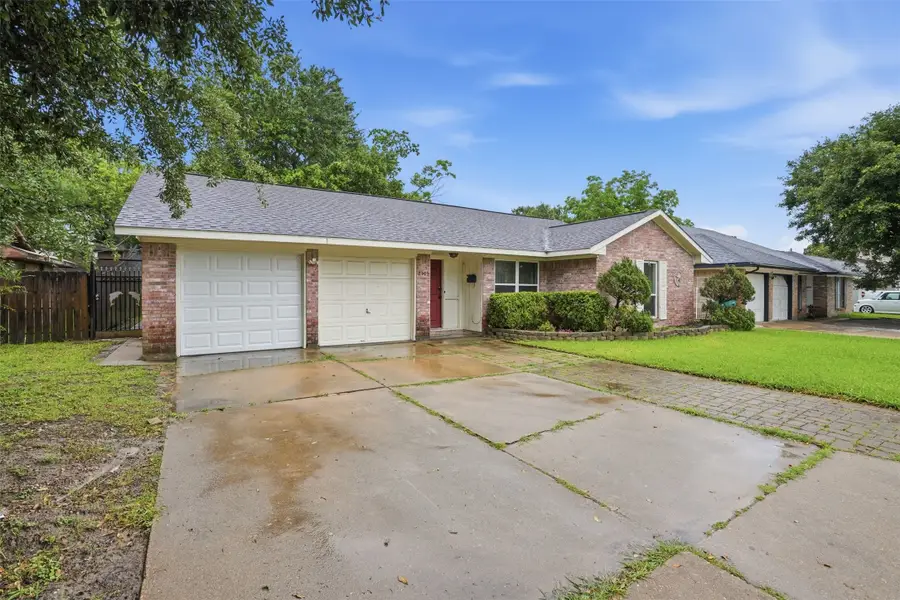 2605 Burke Road, Pasadena, TX 77502 - #3