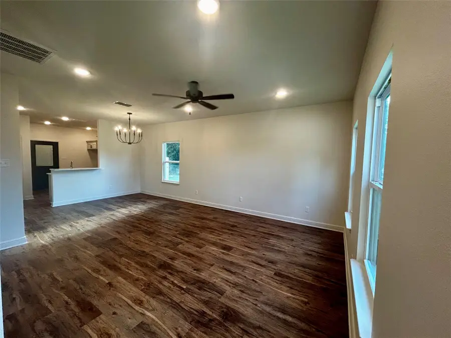 203 E Fleming, Longview, TX 75604 - #3