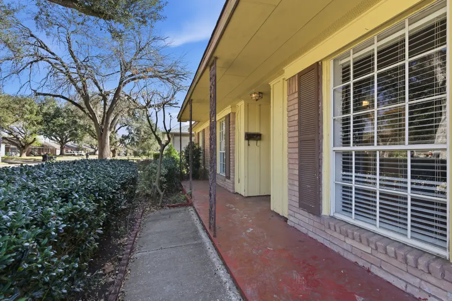5619 Duxbury Street, Houston, TX 77035 - Image #3