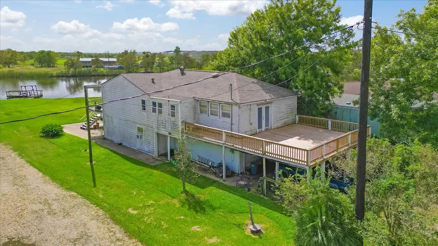 1426 Angle Road, Angleton, TX 77515 - Image #3