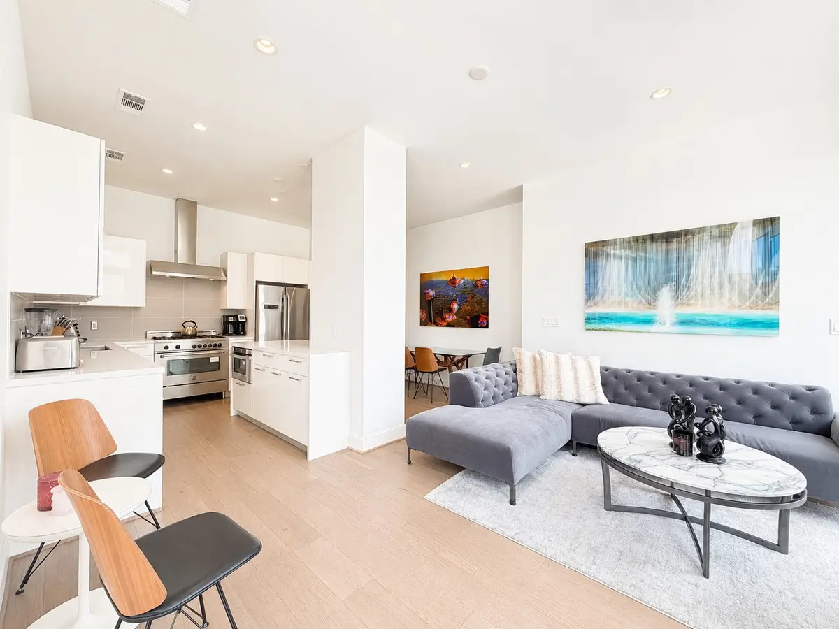 1211 Caroline Street #1608, Houston, TX 77002 - #1