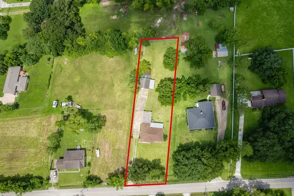 1624 Texas Avenue, League City, TX 77573