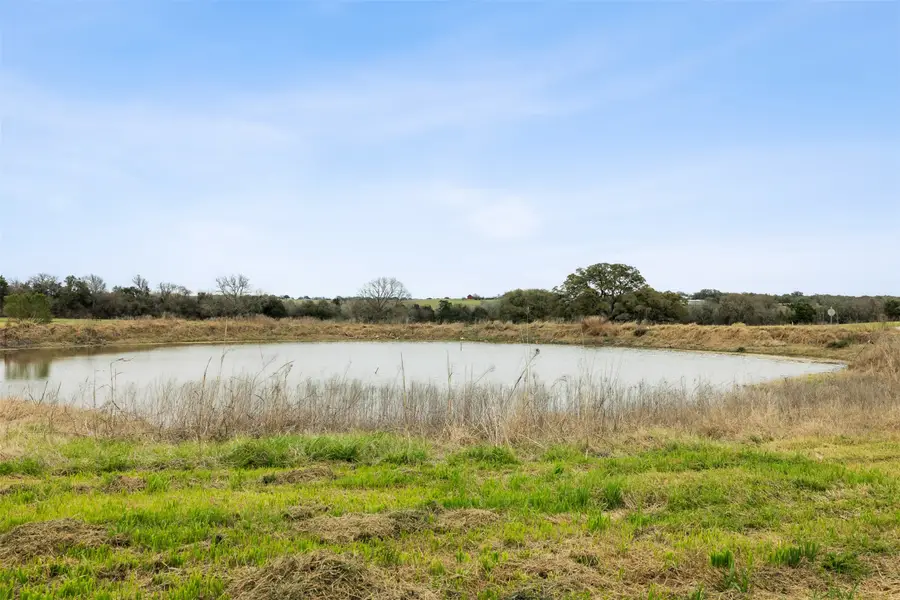 109 Winn Haven, Round Top, TX 78954 - Image #2