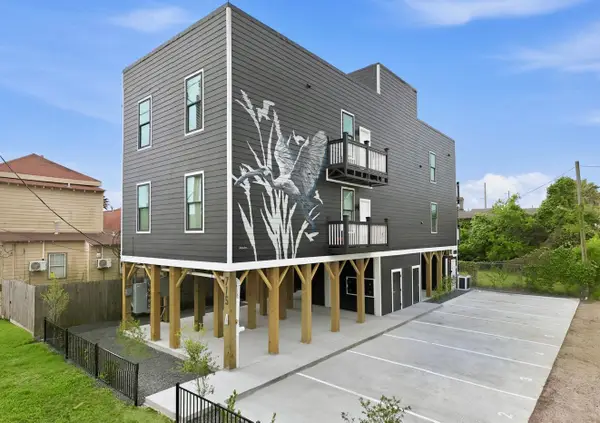 715 28th Street, Galveston, TX 77550