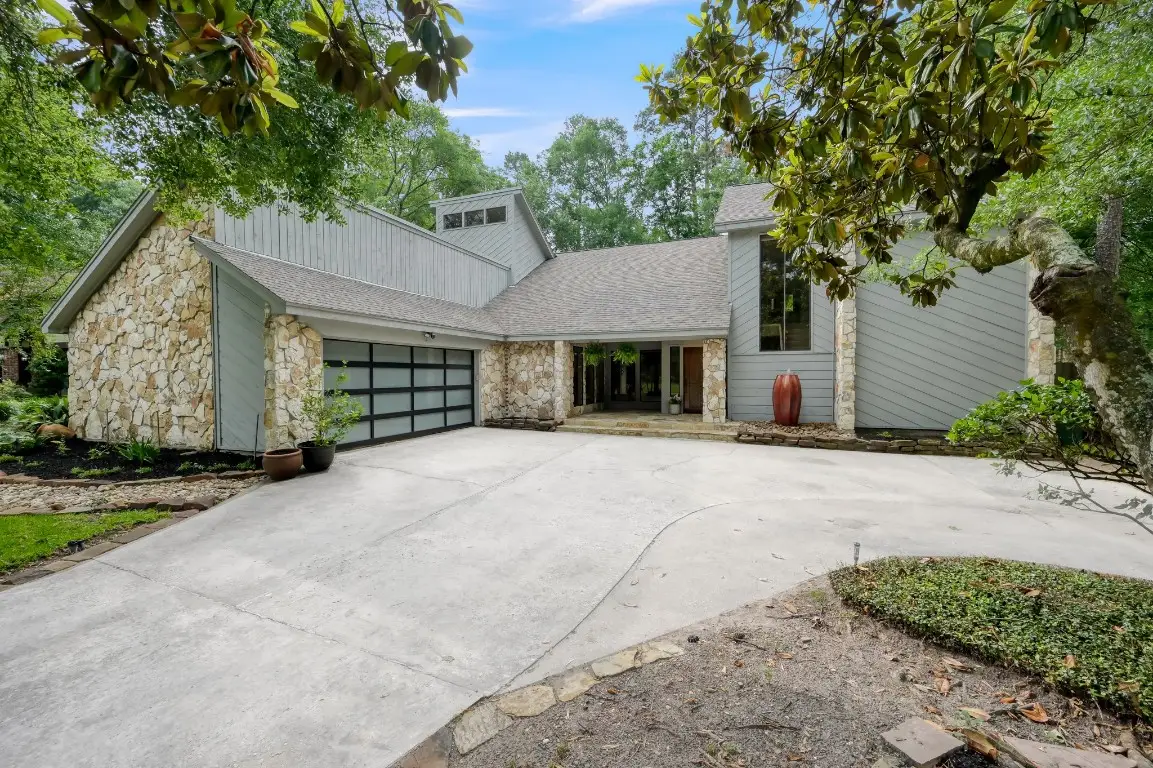 4 Coralvine Court, The Woodlands, TX 77380 - #1