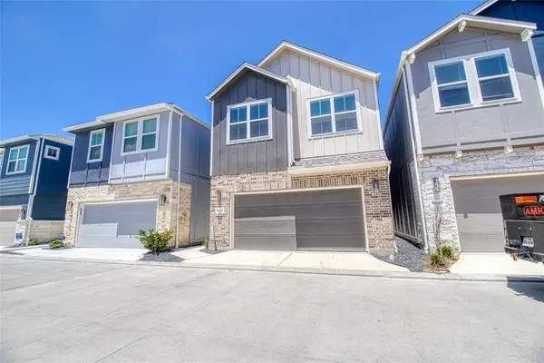 16012 Oregon Oak Dr, Houston, TX 77084