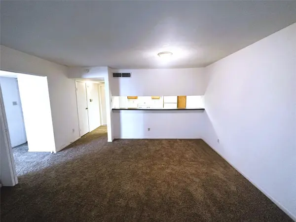 2820 S Bartell Drive #2, Houston, TX 77054