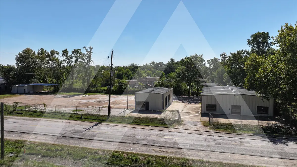 5730 Greens Rd, Houston, TX 77032 - Image #1