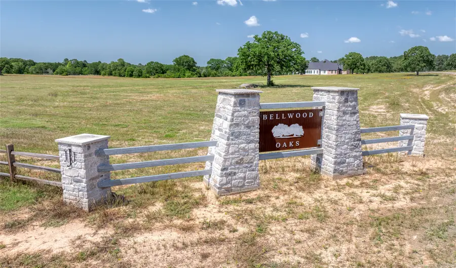 141 Oak Hill Lane, Bellville, TX 77418 - Image #3