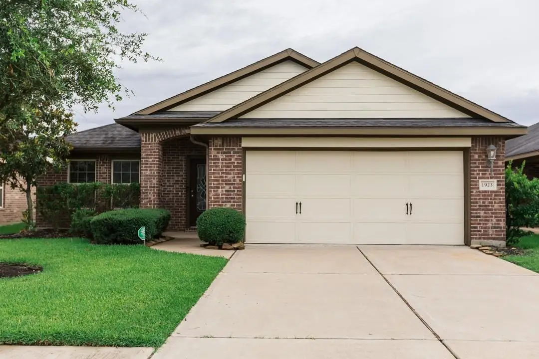 1923 Cadbury Castle Lane, Fresno, TX 77545 - #1