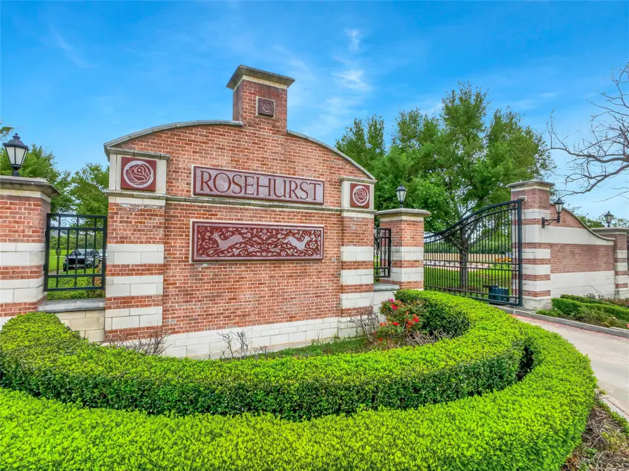 22609 E Meadowhurst Circle W, Tomball, TX 77377 - Image #2
