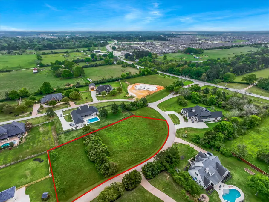 22609 E Meadowhurst Circle W, Tomball, TX 77377 - Image #3