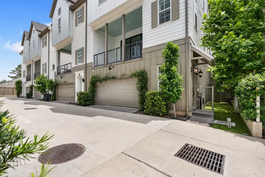 2222 Lou Ellen Lane #A, Houston, TX 77018 - #2
