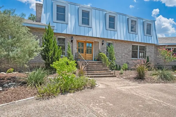 110 W Sierra Circle, San Marcos, TX 78666