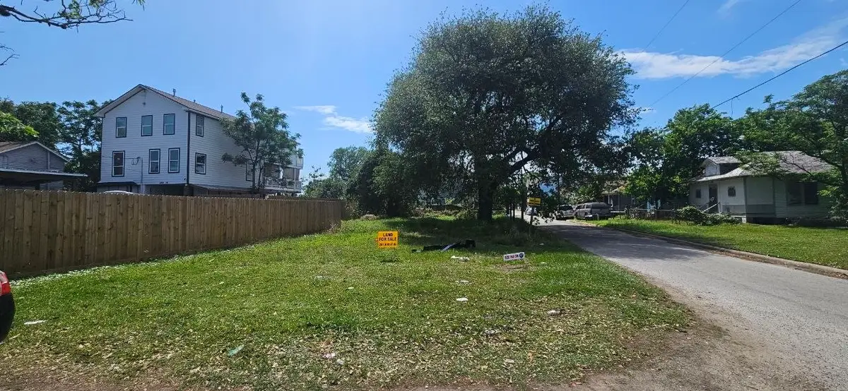 1401 34th Street, Galveston, TX 77550 - #1