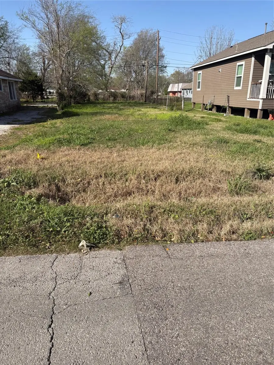 2545 Euclid Street, Beaumont, TX 77705 - #3