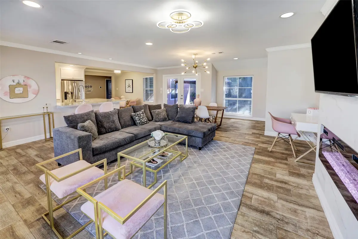 9007 Beverlyhill Street, Houston, TX 77063 - Image #1