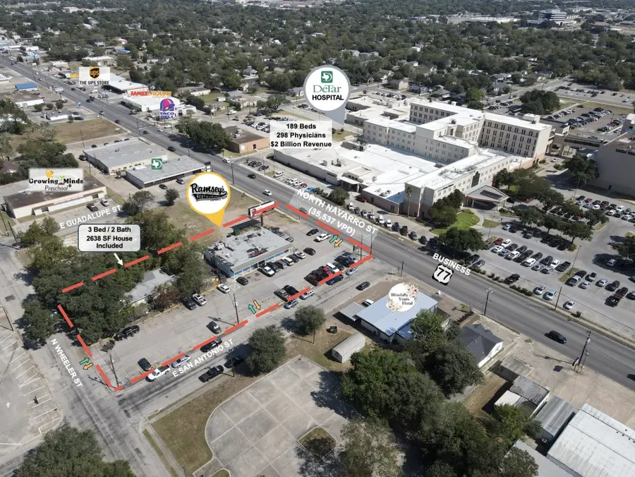 1403 N Navarro Street, Victoria, TX 77901 - Image #2