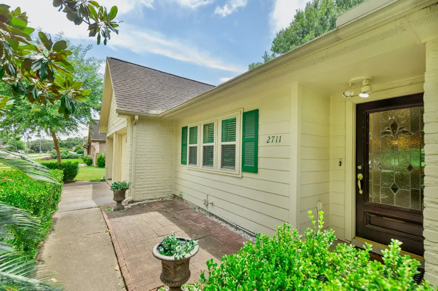 2711 Quail Valley East Drive, Missouri City, TX 77489 - #3