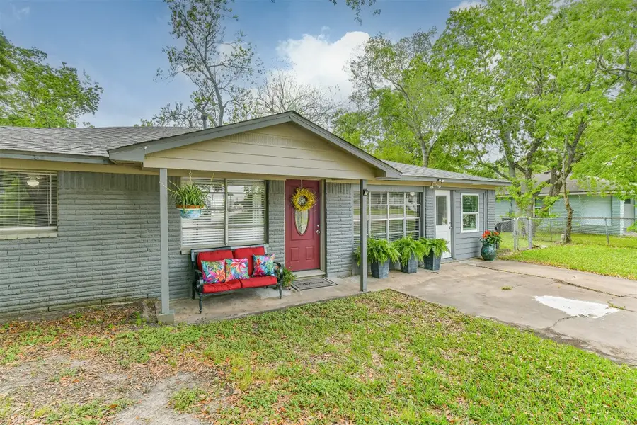 1217 Esther Street, Kemah, TX 77565 - #3