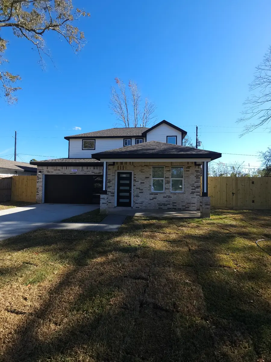107 Booker Street, Baytown, TX 77523 - #3