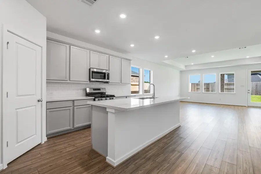 1127 Buffalo Run, Tomball, TX 77375 - Image #2