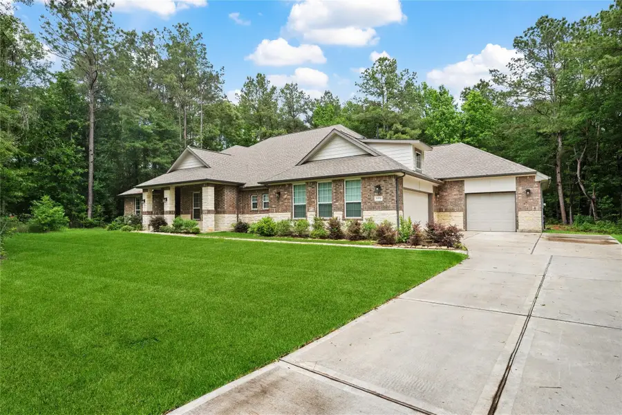 1574 Silver Creek Lane, Montgomery, TX 77316 - Image #2