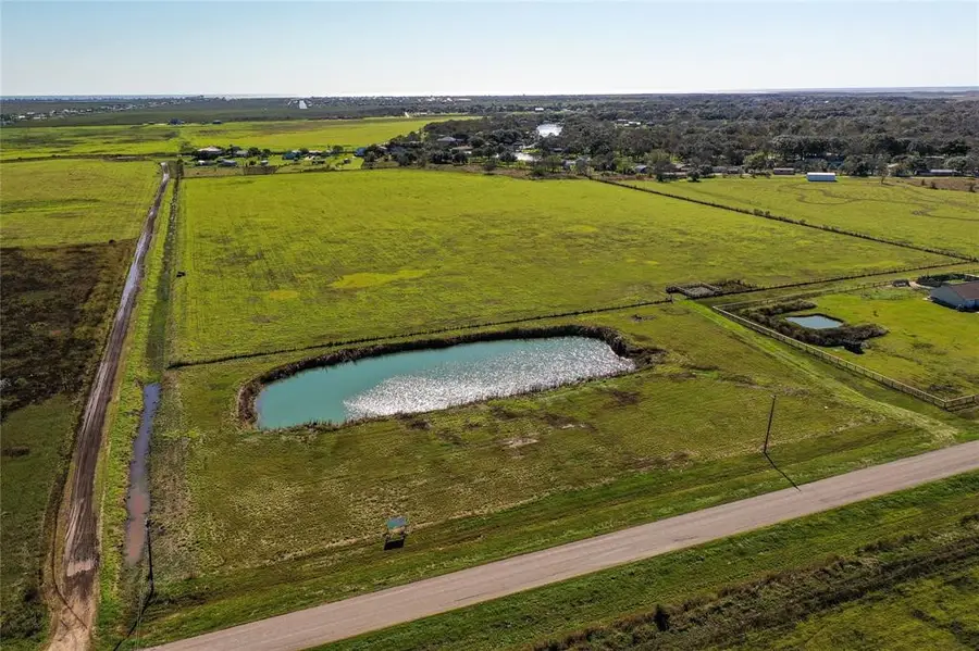 286 County Road 286, Sargent, TX 77414 - Image #3