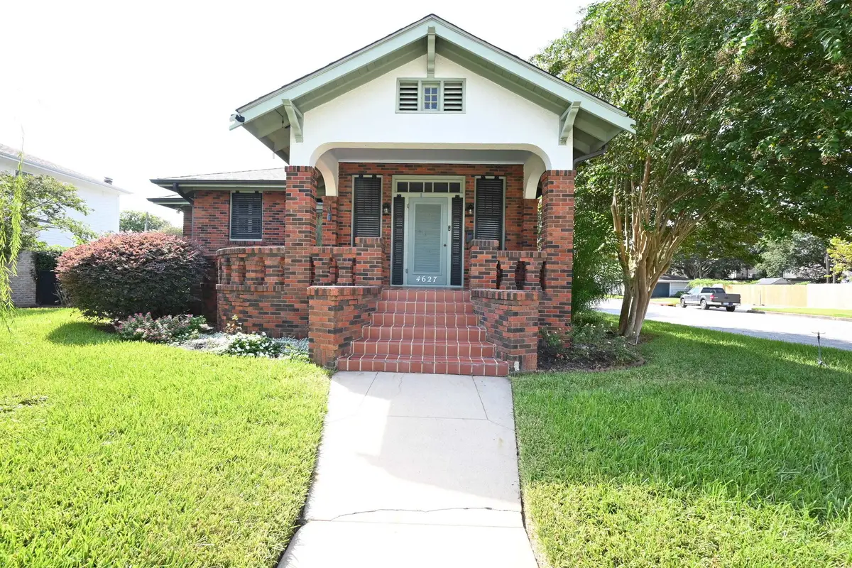 4627 Woodrow Avenue, Galveston, TX 77551 - Image #1