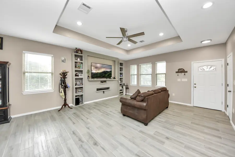 6543 Crestford Lane, Pasadena, TX 77505 - #3