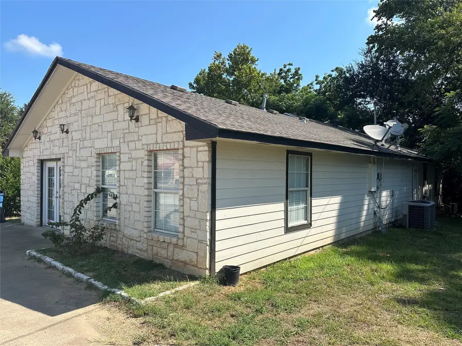 709 N Buffalo Avenue, Buffalo, TX 75831 - Image #3