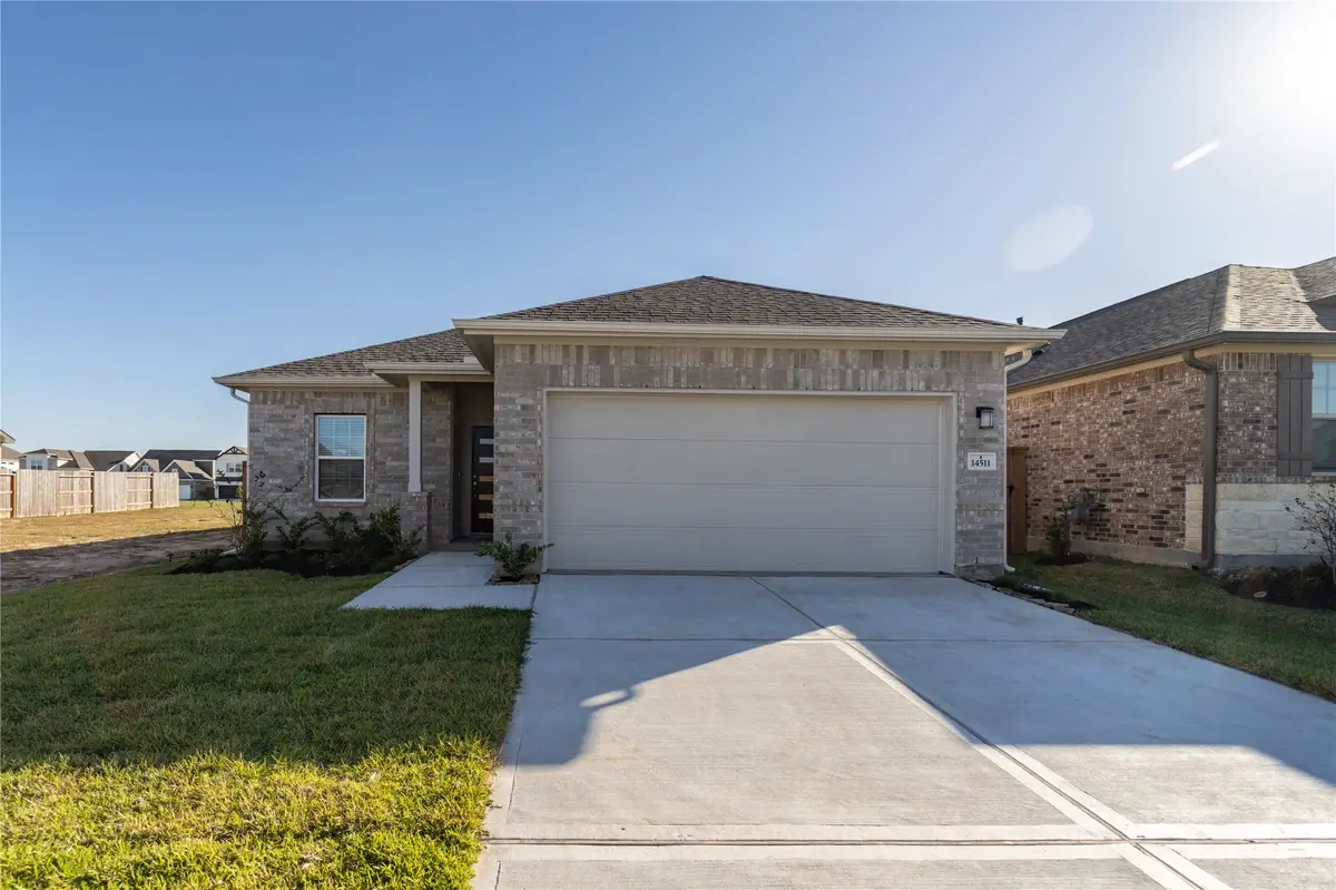 14511 Lunan Drive, Texas City, TX 77568 - Image #1