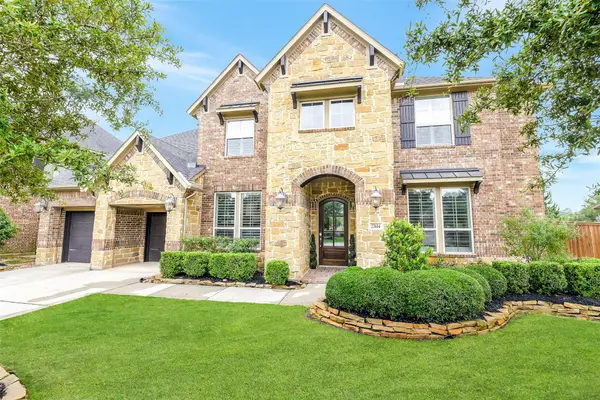 27614 Long Cliff Lane, Spring, TX 77386